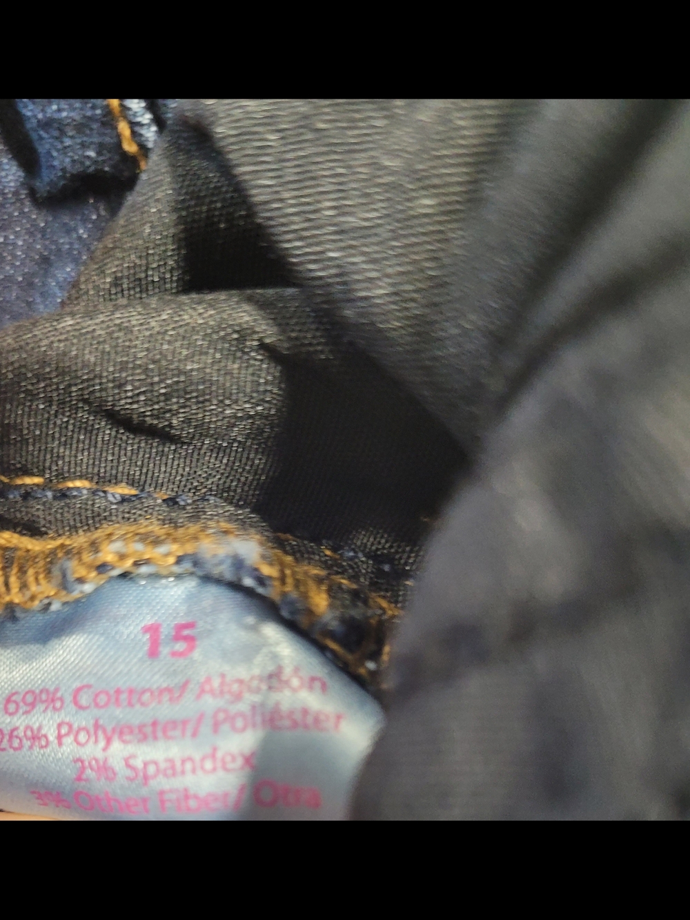 No Boundaries Dark Blue Cropped Stretch Jeans - Picture 3 of 4